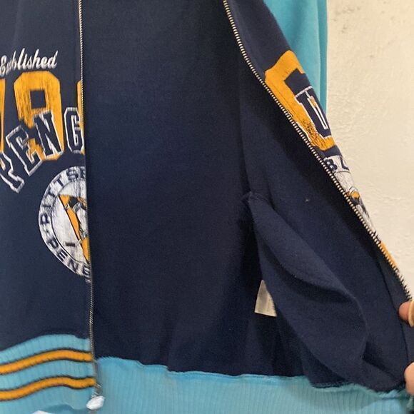 Alyssa Milano Pittsburgh Penguins Full Zip Hoodie Size Medium - Picture 8 of 9